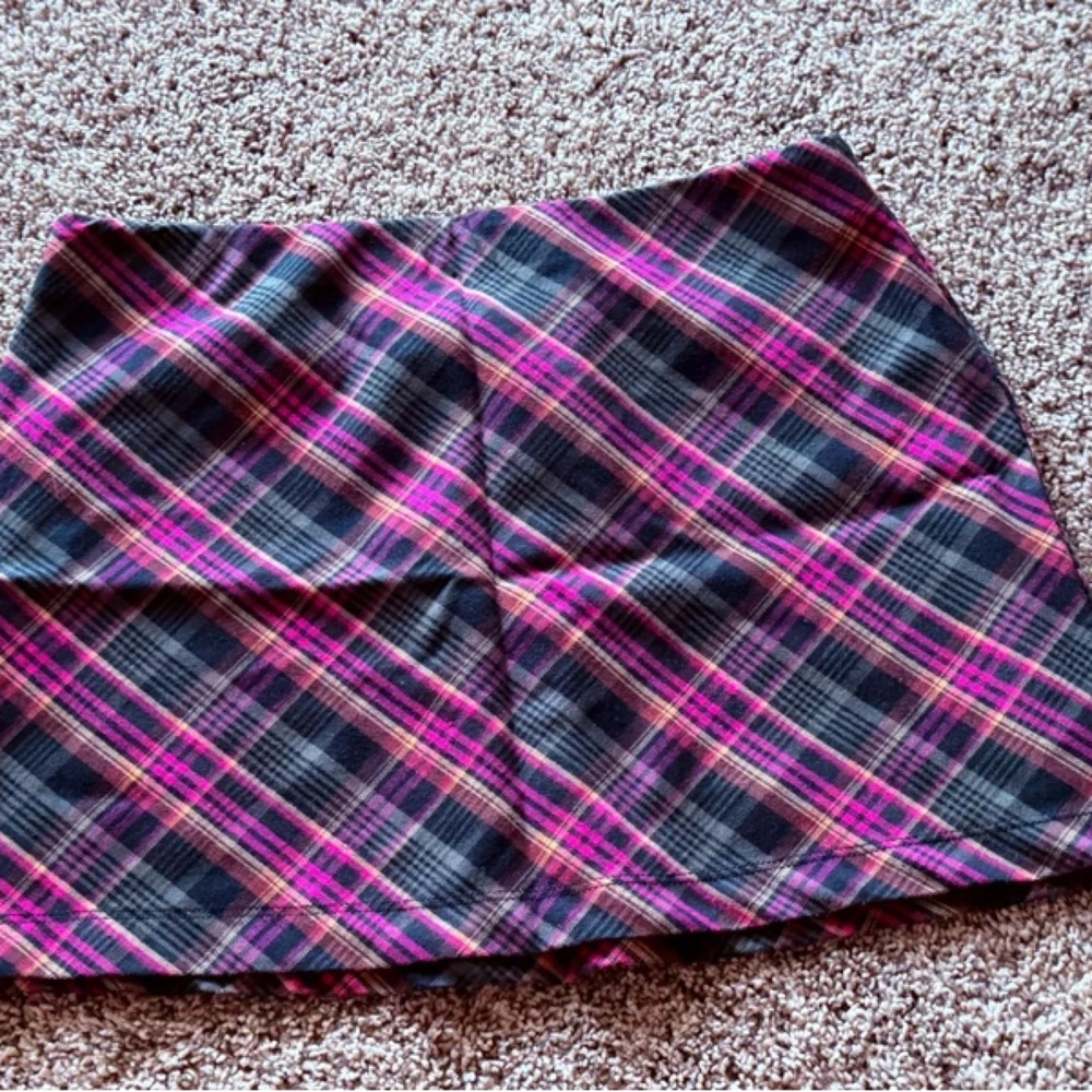Old Navy Black and Hot Pink Plaid Pencil Skirt